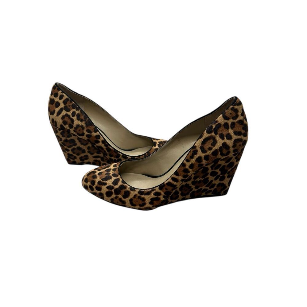 Ann Taylor Leopard Print Wedge Pumps Calf hair Round Toe Heels 7.5